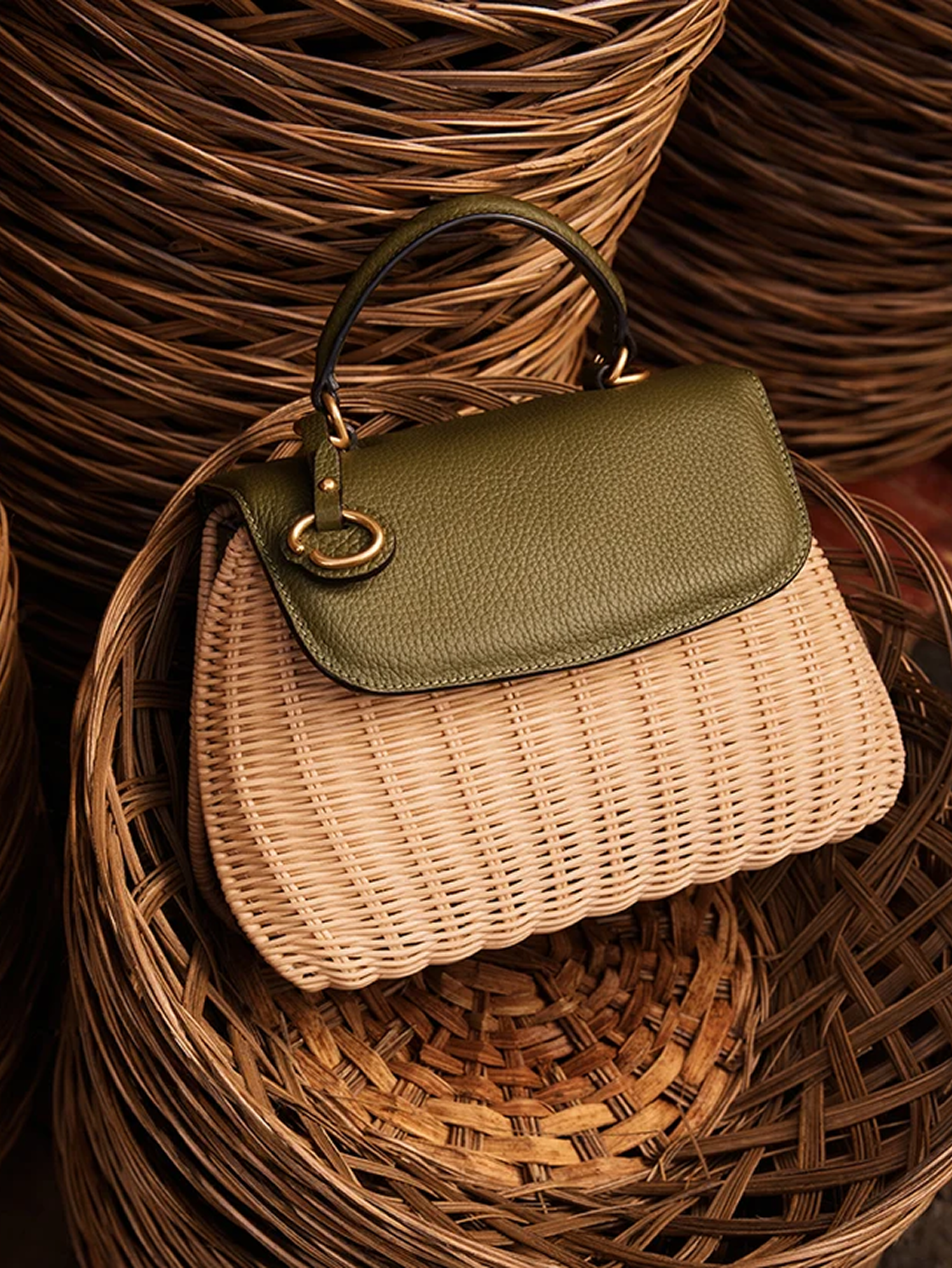 Oscar de la Renta stylish bag