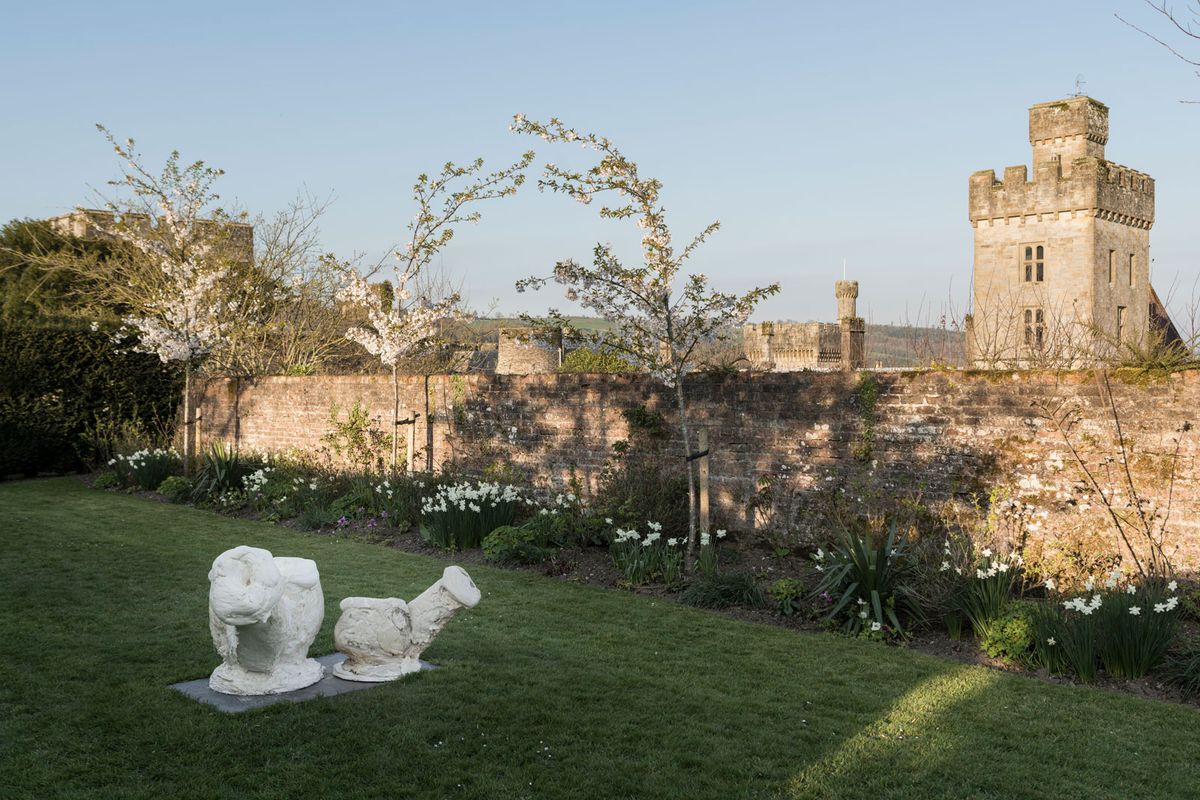 Nicole Eisenman's works are on show at Lismore Castle Arts until 13 October © Paul McCarthy