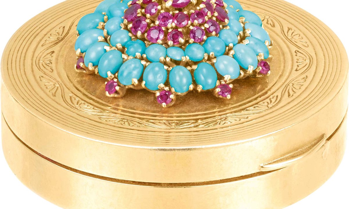 تستفيد شركة Van Cleef & Arpels من السوق الثانوية المربحة للمجوهرات العتيقة – تستفيد شركة Van Cleef & Arpels من السوق الثانوية المربحة للمجوهرات العتيقة –