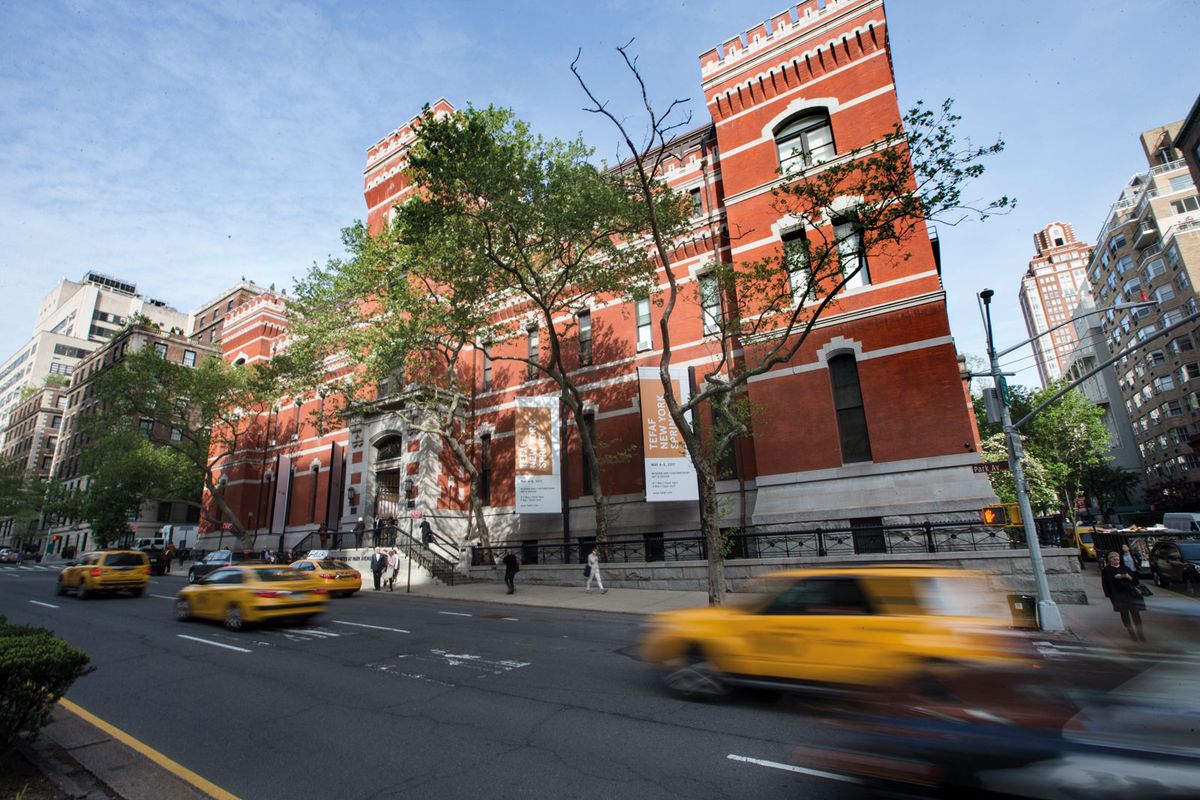 Spring 2018 exhibitors at the Armory include Modern and contemporary newcomers Harry Heuts Photography