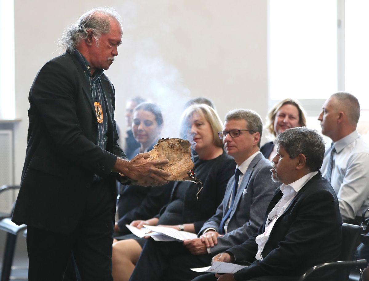 The remains of Gimuy Walubara Yidindji ancestral king were handed over to his descendants on 9 April at the Museum Fünf Kontinente in Munich © StMWK