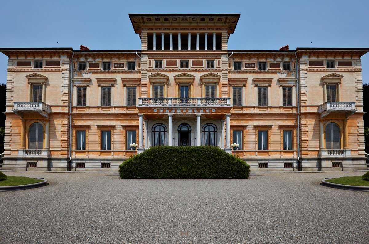 Works by Cristina Canale, Vojtěch Kovařík and Brice Guilbert are displayed around Villa Era in northern Italy