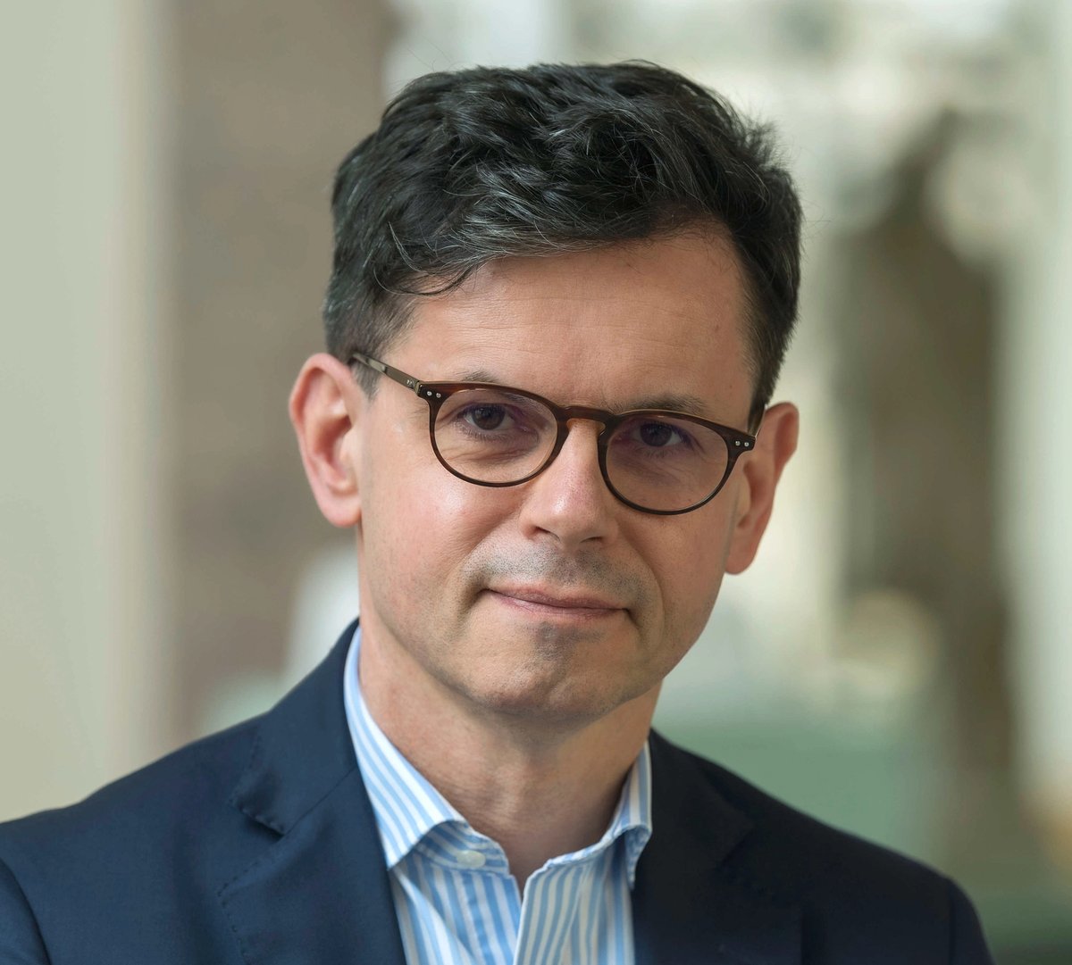 Leribault will need to draw on his considerable experience of running cultural institutions to revive the Louvre Luc Castel