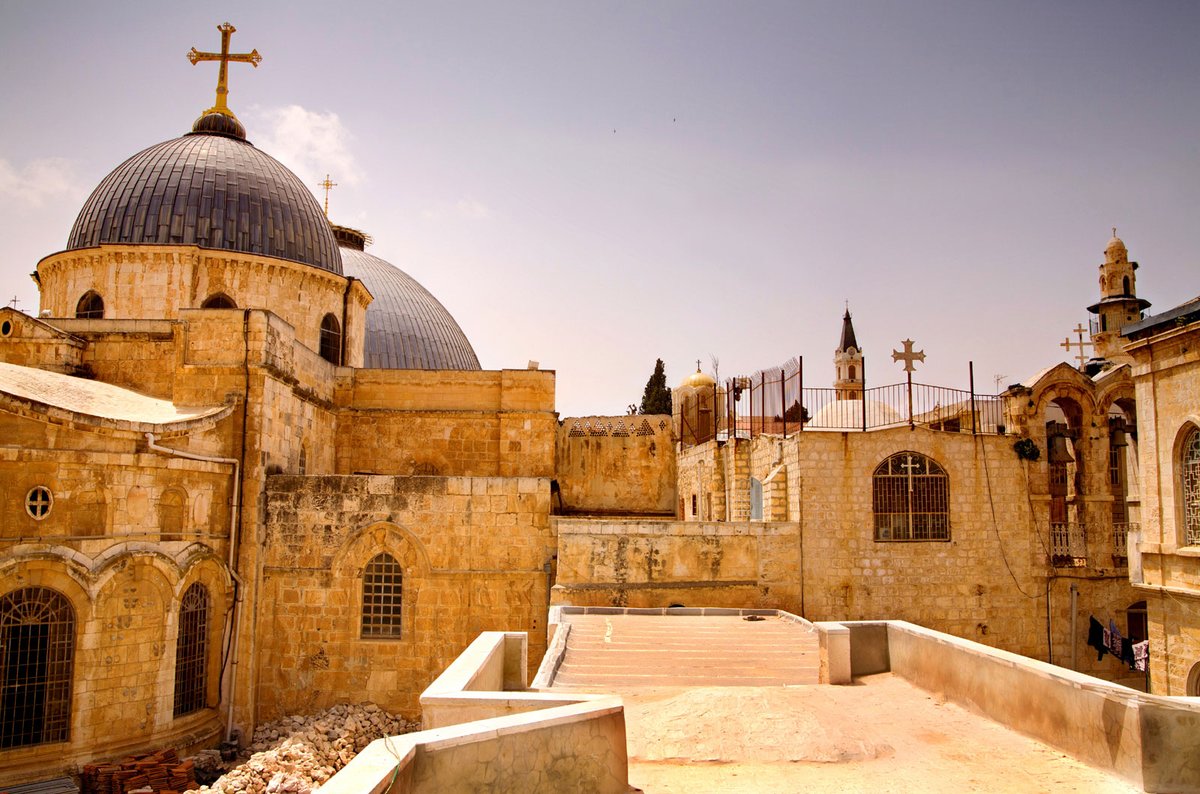 Church of the Holy Sepulchre Wikimedia Commons