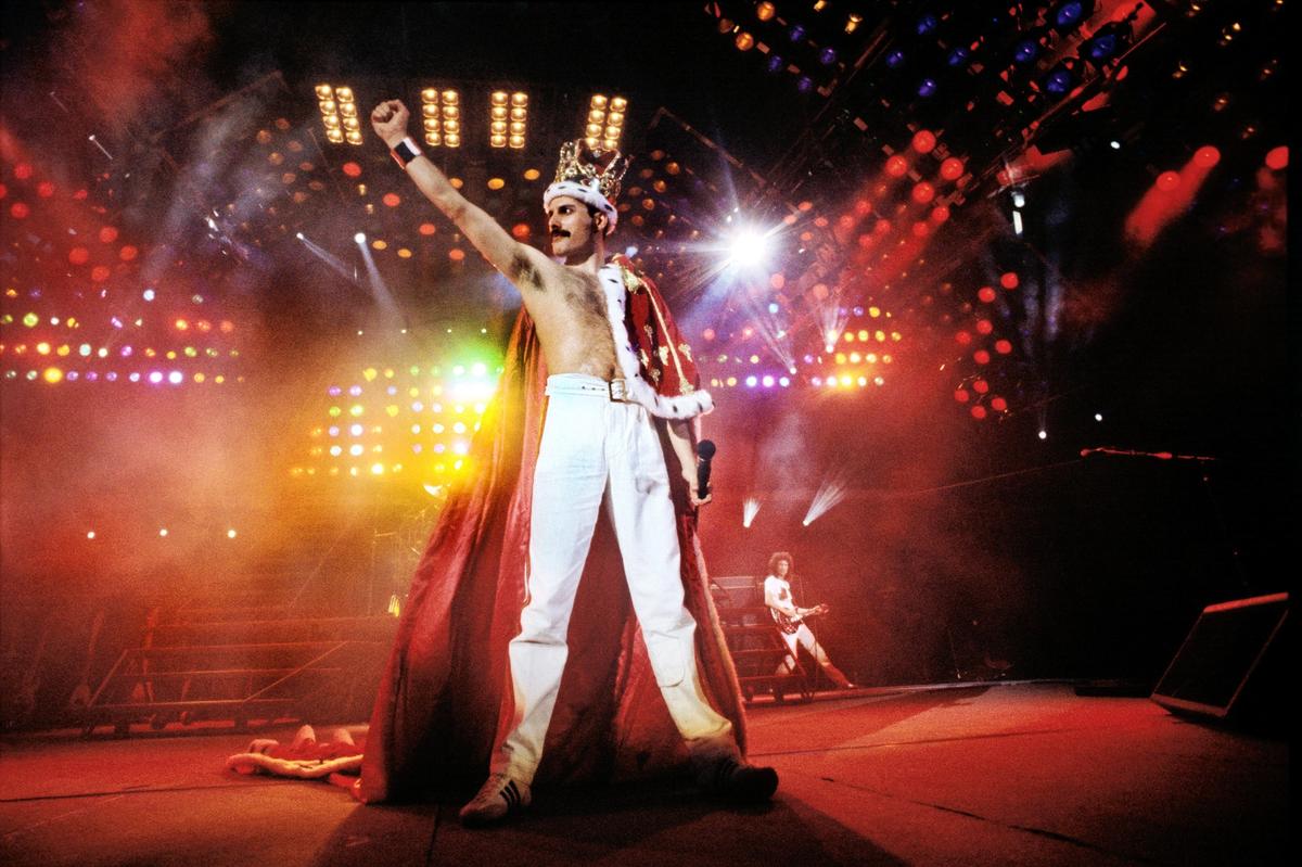 Freddie Mercury performing with Queen at Wembley Stadium, London, during the Magic Tour, July 1986

Photo: Denis O'Regan/Getty Images