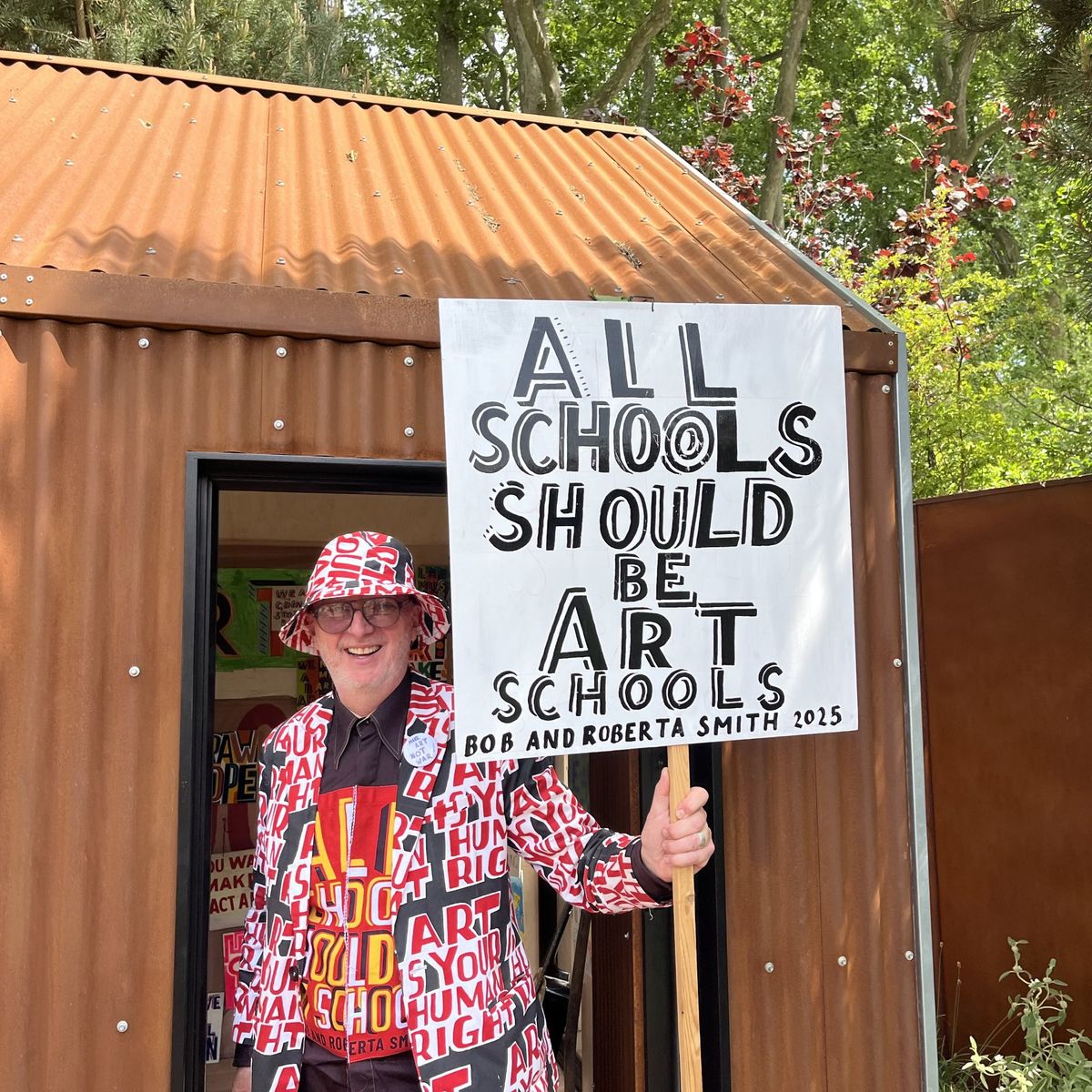 Bob and Roberta Smith’s suit proved stiff competition for the Chelsea blossoms
Photo: Louisa Buck