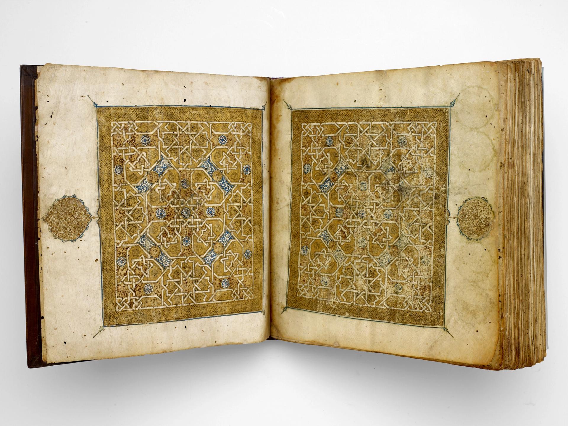 Qur’an Manuscript in Maghribi Script. Morocco, end of Rabi’ al-Awwal, AH 718 / 1318CE The Museum of Fine Arts, Houston