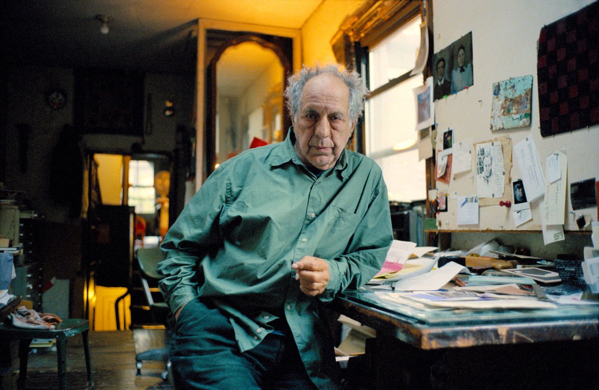 Photographer Robert Frank in his home on Bleecker Street in 2000 ©Thomas Hoepker / Magnum Photos