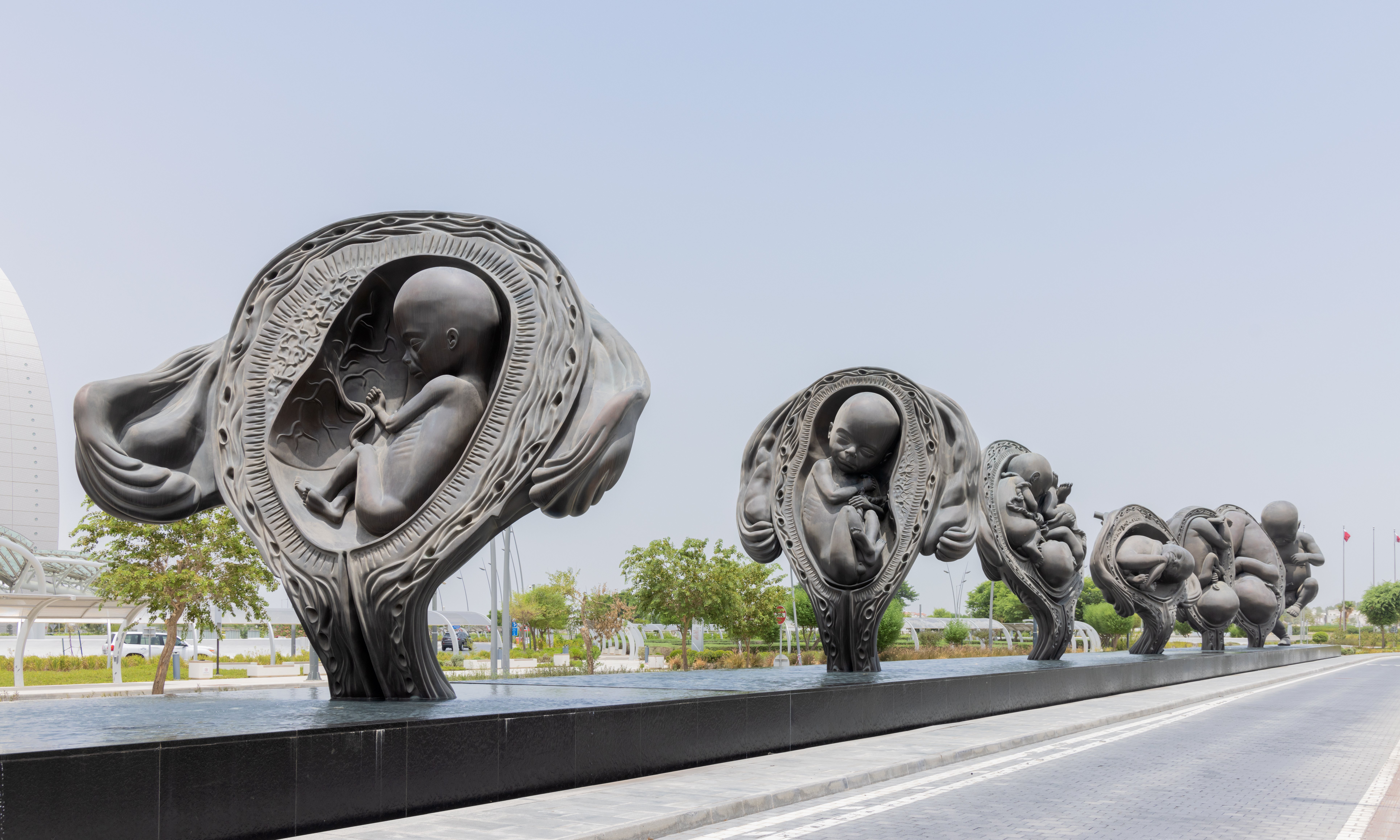 'We never even bid one dollar': Sheikha Al-Mayassa discusses Salvator Mundi and controversy around Damien Hirst's foetus works in new book - Vimarsana News