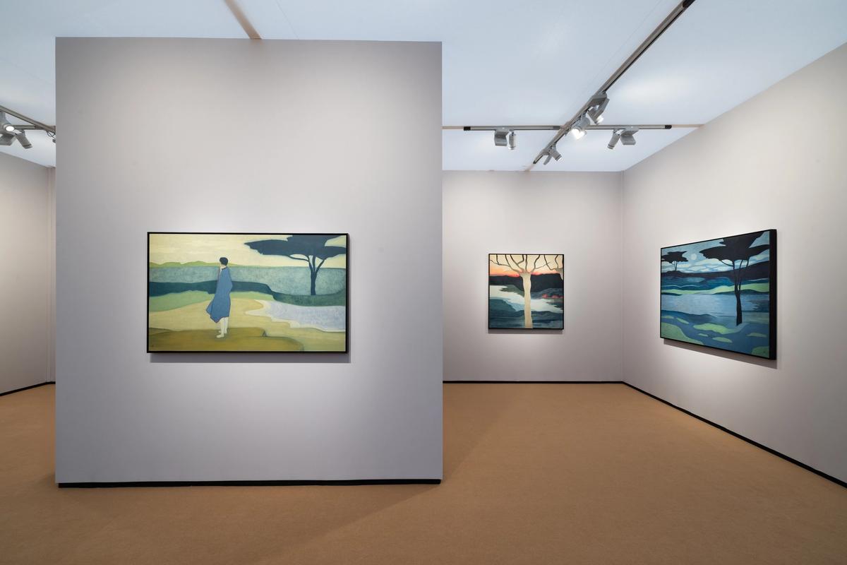Anne Rothenstein‘s Into the Distance (2025) at Stephen Friedman Gallery
© the artist; Courtesy the artist and Stephen Friedman Gallery; Photo: Rory Black