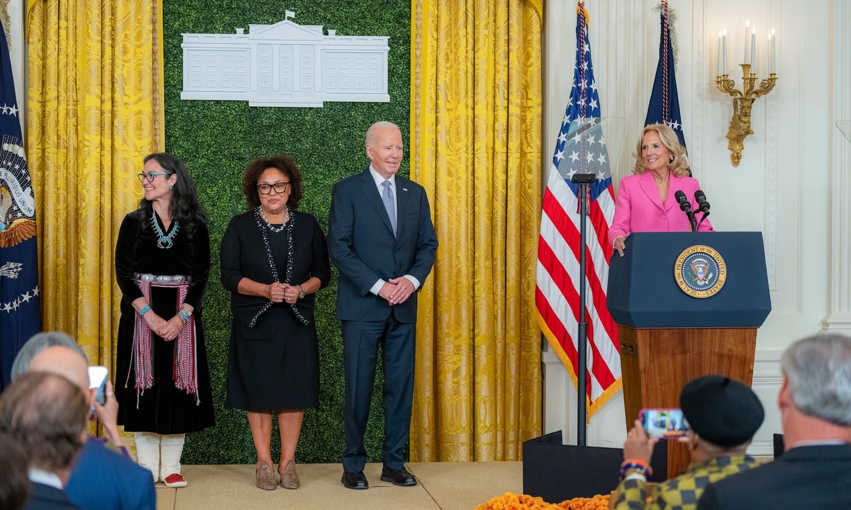 President Biden awards National Medal of Arts to artists including Mark Bradford, Carrie Mae Weems and Alex Katz