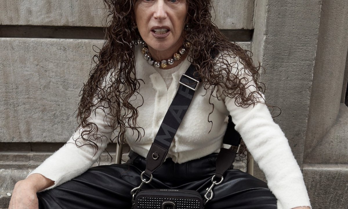 New Cindy Sherman personas pop up in Marc Jacobs ad New Cindy Sherman personas pop up in Marc Jacobs ad