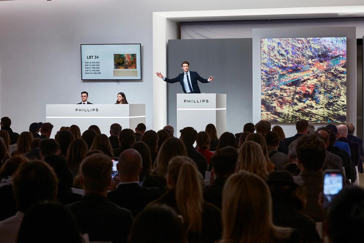 Gerhard Richter's Abstraktes Bild (636) (1987) sold for $34.8 million with fees as part of Phillips's dual New York evening sales 
Courtesy of Phillips