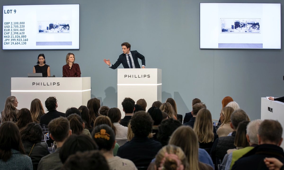 Phillips Modern and contemporary London sale punches below its weight – The Art Newspaper