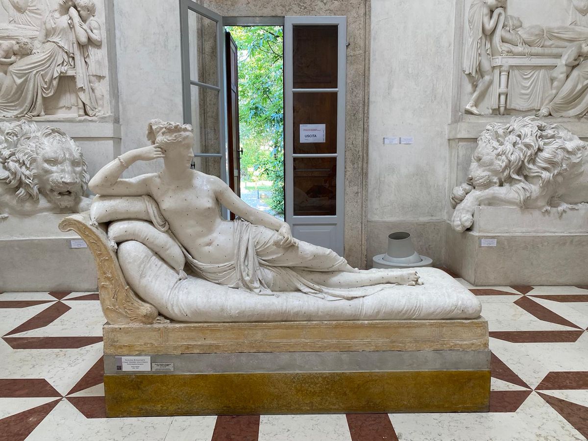 The work damaged was the original plaster cast model, made in 1804, for the marble sculpture of Paolina Bonaparte housed at the Galleria Borghese in Rome. Photo: Museo Gypsotheca Antonio Canova/Facebook