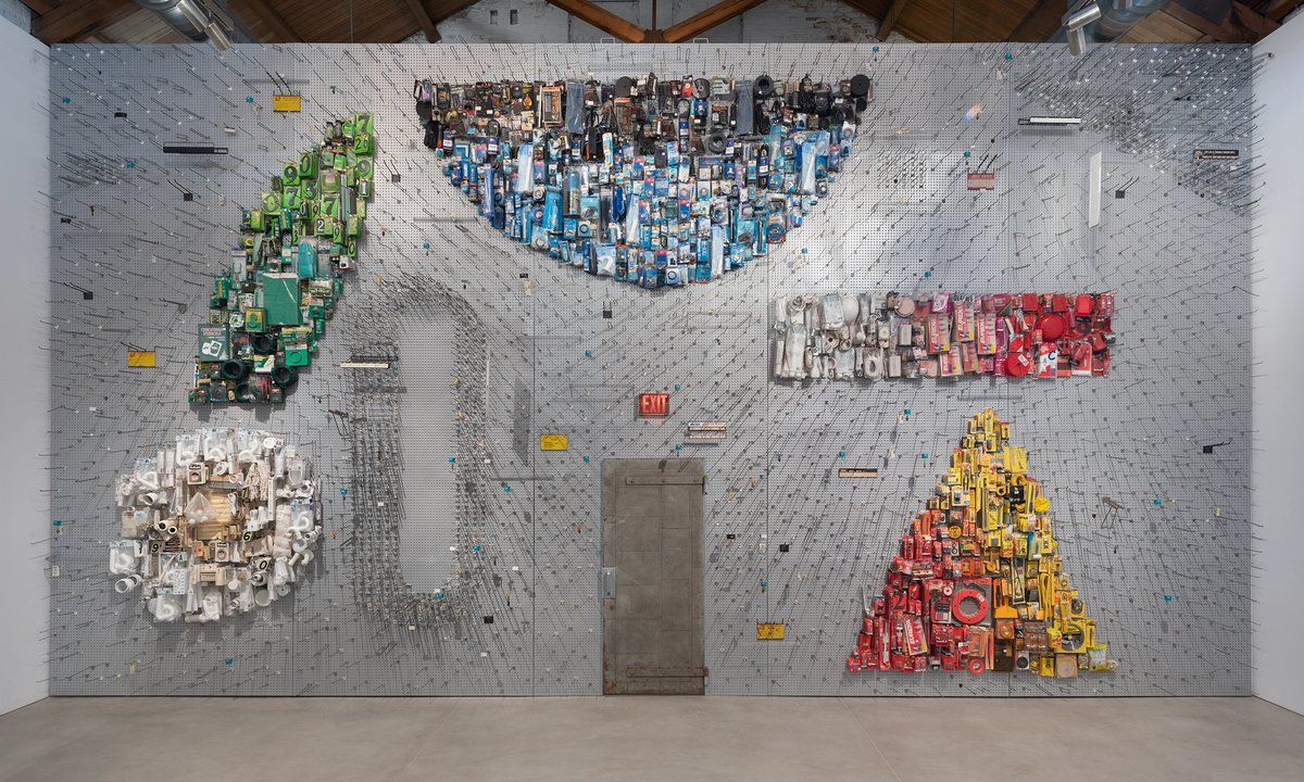 sellers say low value of residing and larger freedom to experiment nurtures US metropolis’s artwork scene sellers say low value of residing and larger freedom to experiment nurtures US metropolis’s artwork scene