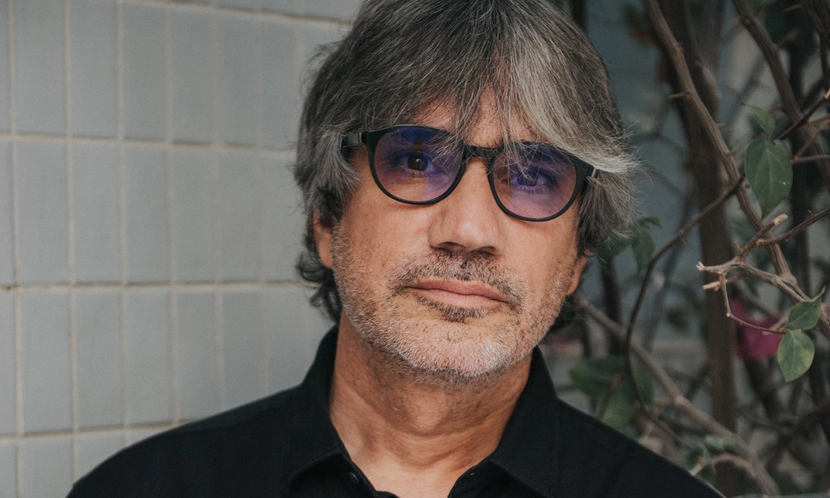 Kuwaiti-Palestinian photographer and professor Tarek Al-Ghoussein has died, aged 60 Kuwaiti-Palestinian photographer and professor Tarek Al-Ghoussein has died, aged 60