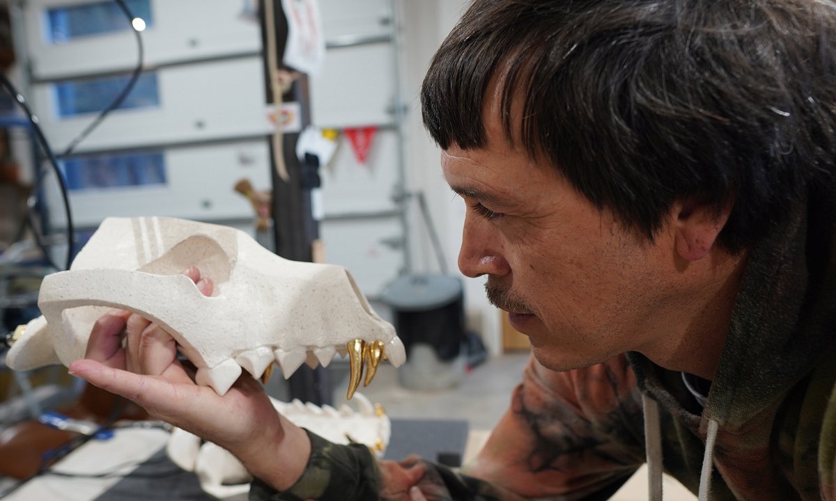 Dingo-related work at Sydney Biennale takes on new resonance following backpacker death – The Art Newspaper Dingo-related work at Sydney Biennale takes on new resonance following backpacker death – The Art Newspaper