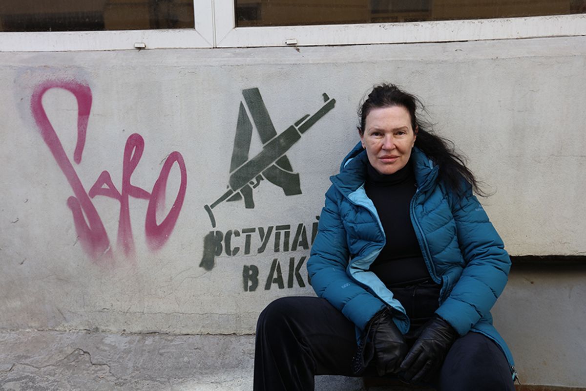 Performer Hellen Rose in Kyiv, Ukraine Photo by George Gittoes