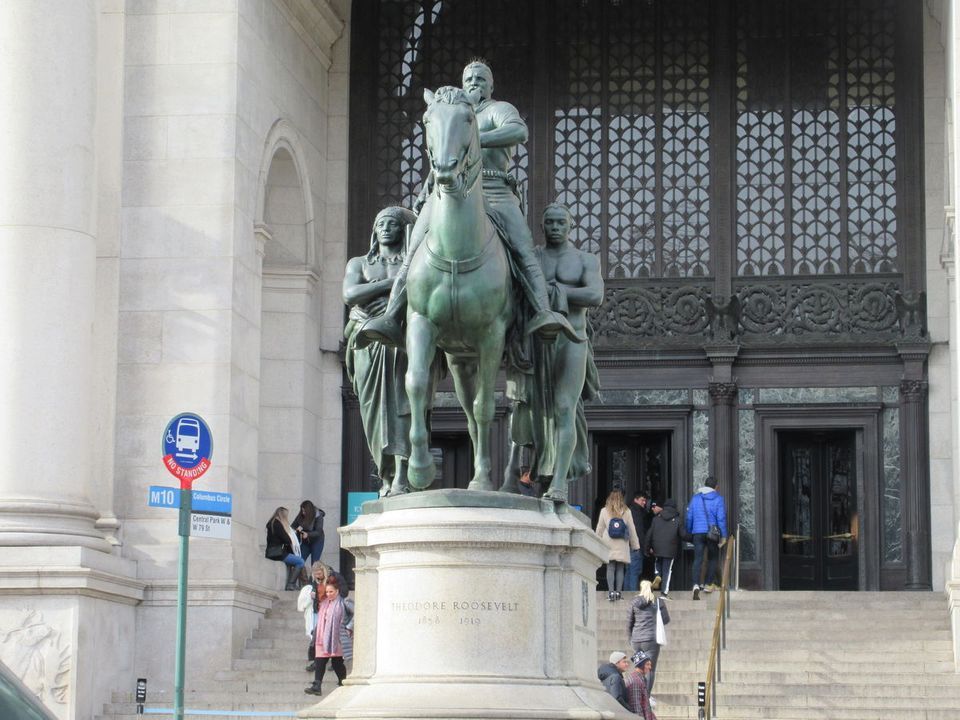 Statue of Theodore Roosevelt outside the American Museum of Natural History Image courtesy of Flickr