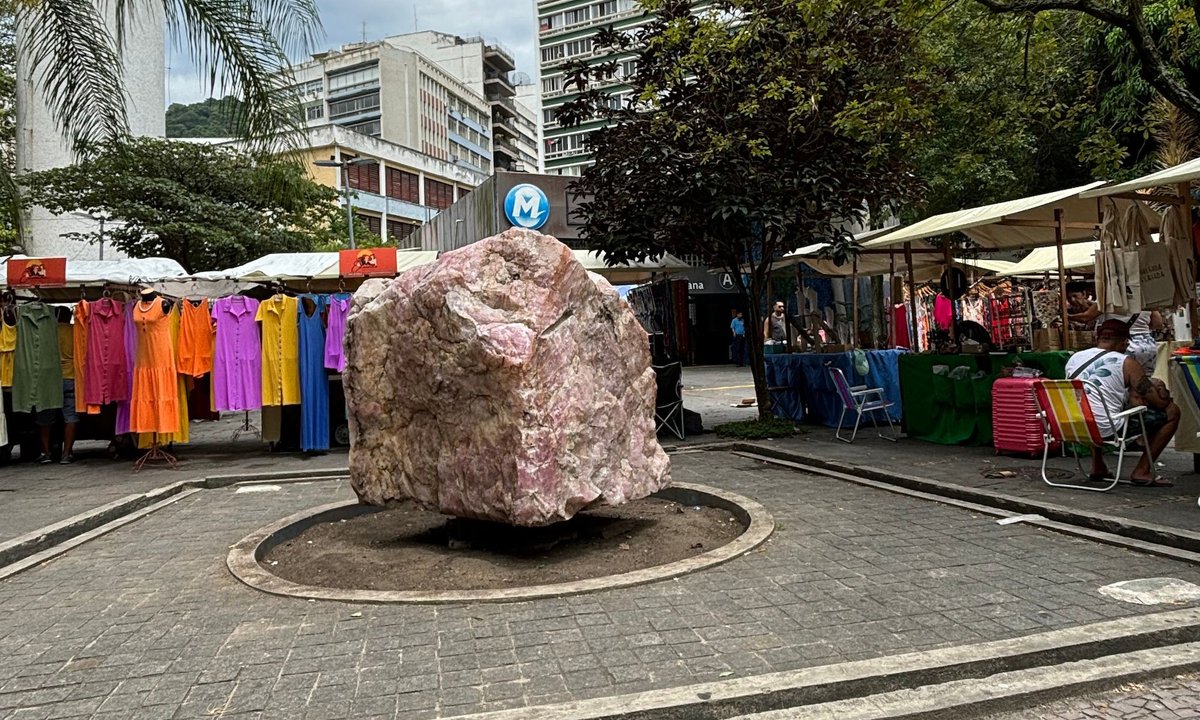 After decades of neglect, public Amelia Toledo sculpture in Rio will finally be restored After decades of neglect, public Amelia Toledo sculpture in Rio will finally be restored
