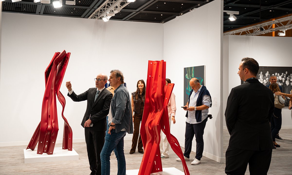 Contemporary Istanbul fair director urges Turkish art to remain 'radical and clever' in face of political tension