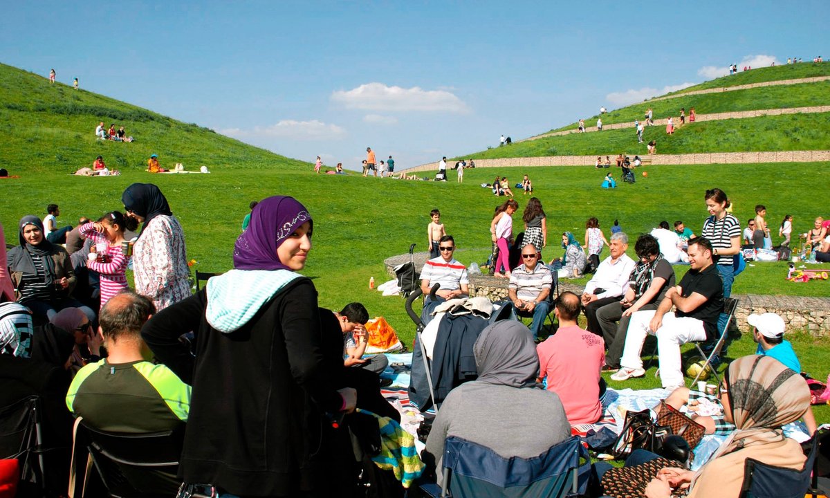 Green is the new black Green is the new black