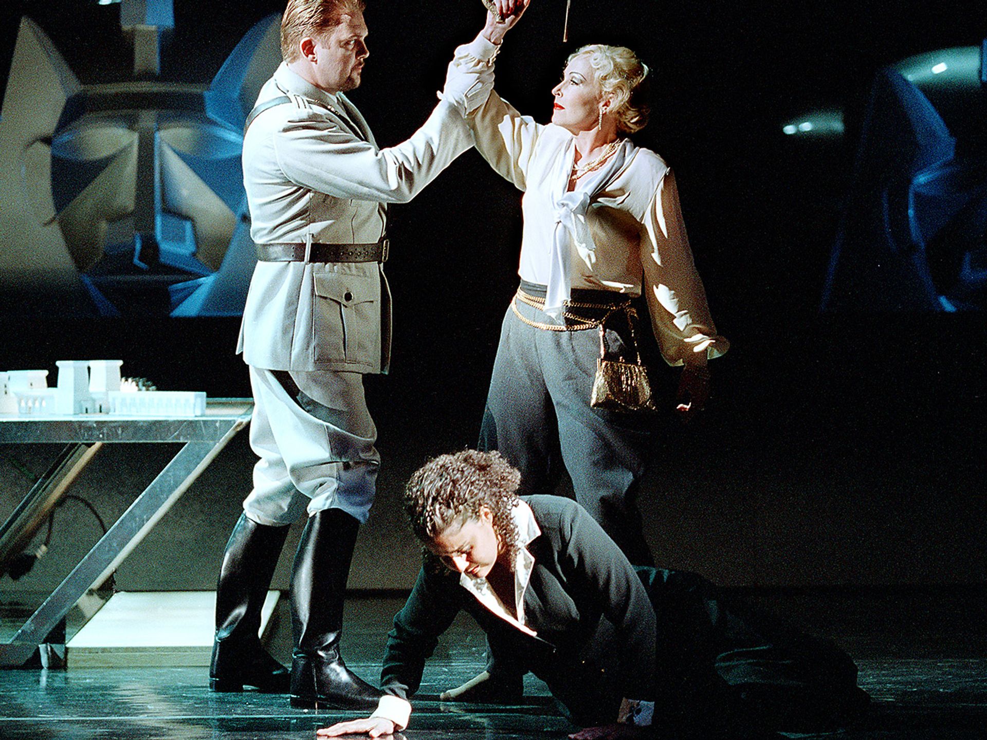 Opera