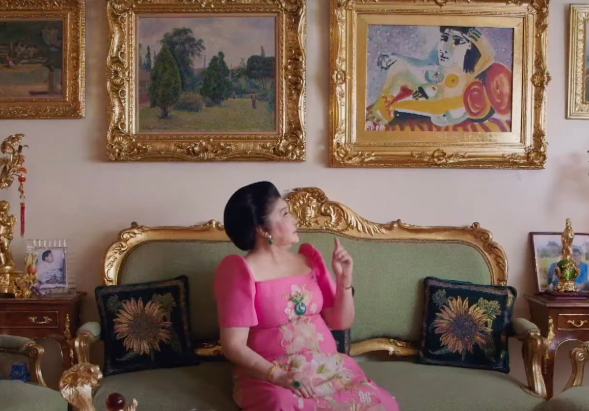 Imelda Marcos with Pablo Picasso’s Reclining Woman VI in a scene from Lauren Greenfield’s 2019 documentary The Kingmaker. The painting (or a replica of it) re-surfaced in recent footage of Ferdinand "Bongbong" Marcos visiting his mother following his election victory Screenshot via YouTube