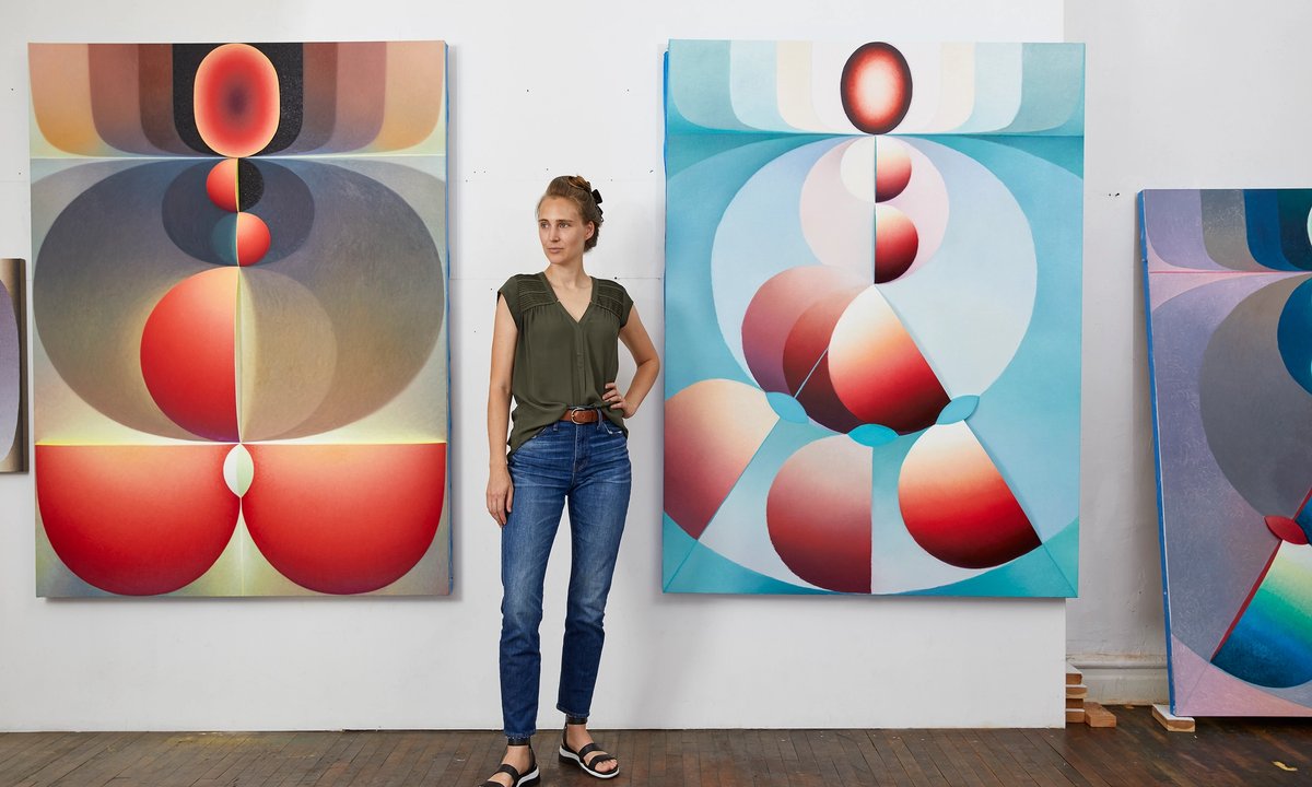 Painter Loie Hollowell, who’s launching an NFT collection to assist abortion funds, discusses politics, motherhood and her market Painter Loie Hollowell, who’s launching an NFT collection to assist abortion funds, discusses politics, motherhood and her market