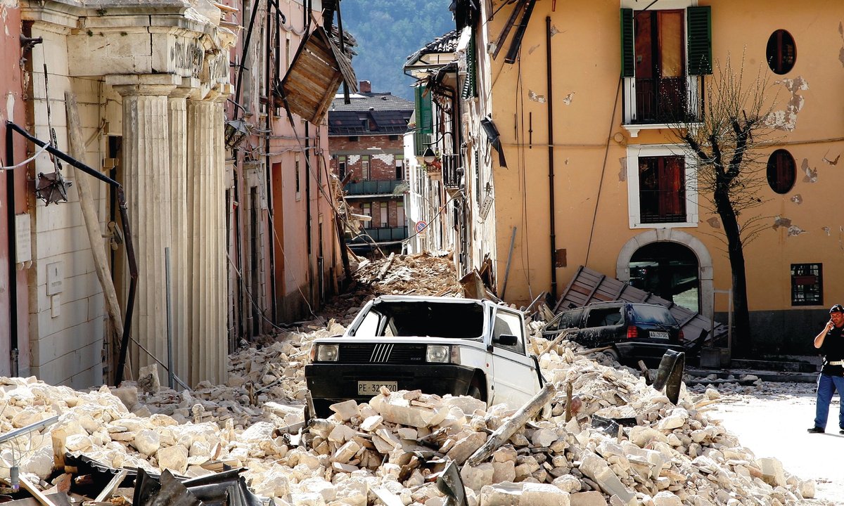 землетрясение в италии сейчас