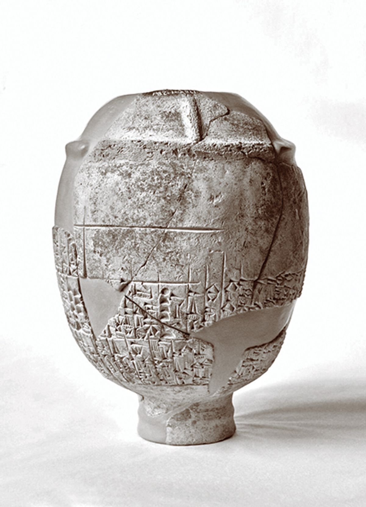 The Umma Mace-head, Early Dynastic period, c. 2400 BC © J.Fernandes. Courtesy of the Trustees of the British Museum