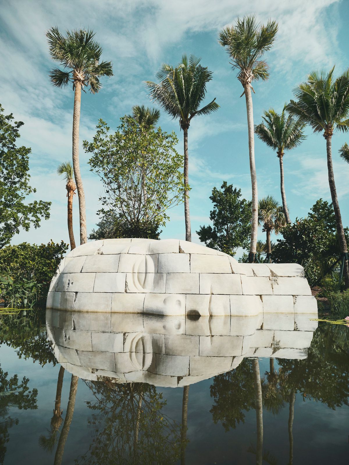 Prune Nourry, Reflection, 2025 Photo by Thomas Loof