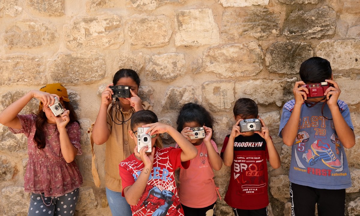 Roving children’s photography workshops in Turkey seek to create community through art Roving children’s photography workshops in Turkey seek to create community through art