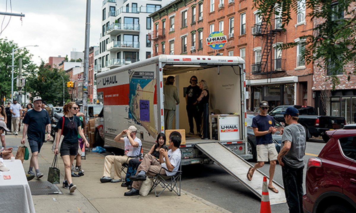 The new U-Haul Art Fair is pulling up in Chelsea