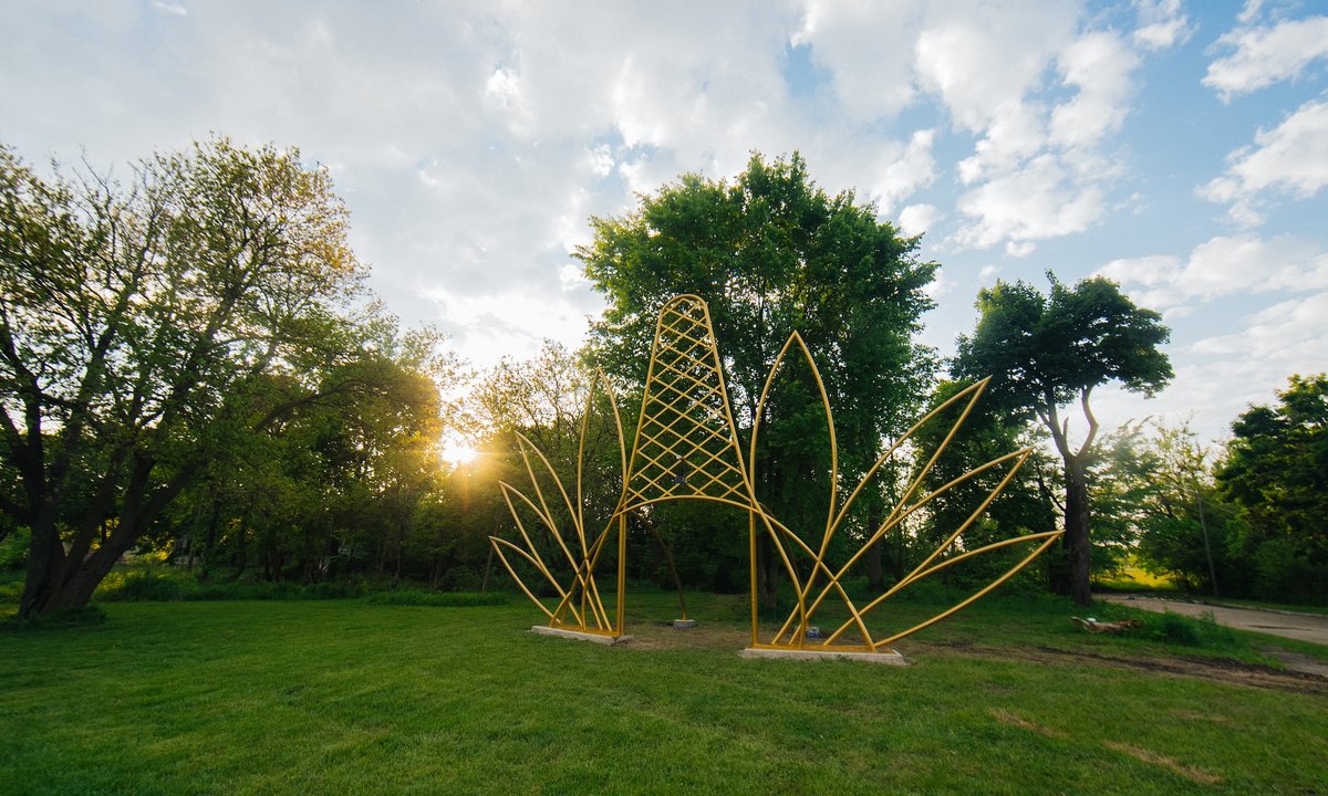 ‘Iron fist in a velvet glove’: Detroit public sculpture tracks air quality and cleans the polluted environment
