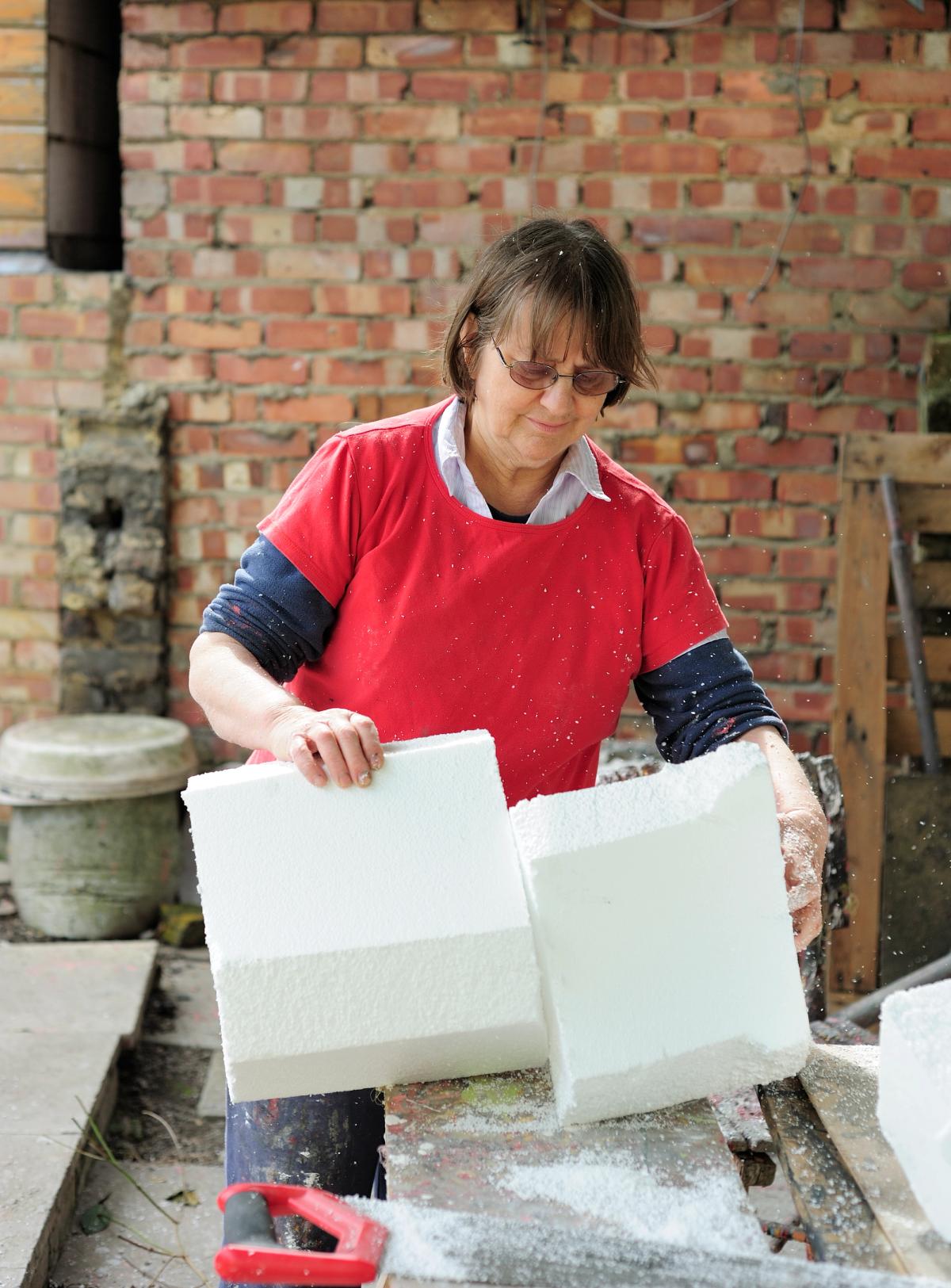Phyllida Barlow © Thierry Bal, courtesy the artist & Hauser & Wirth