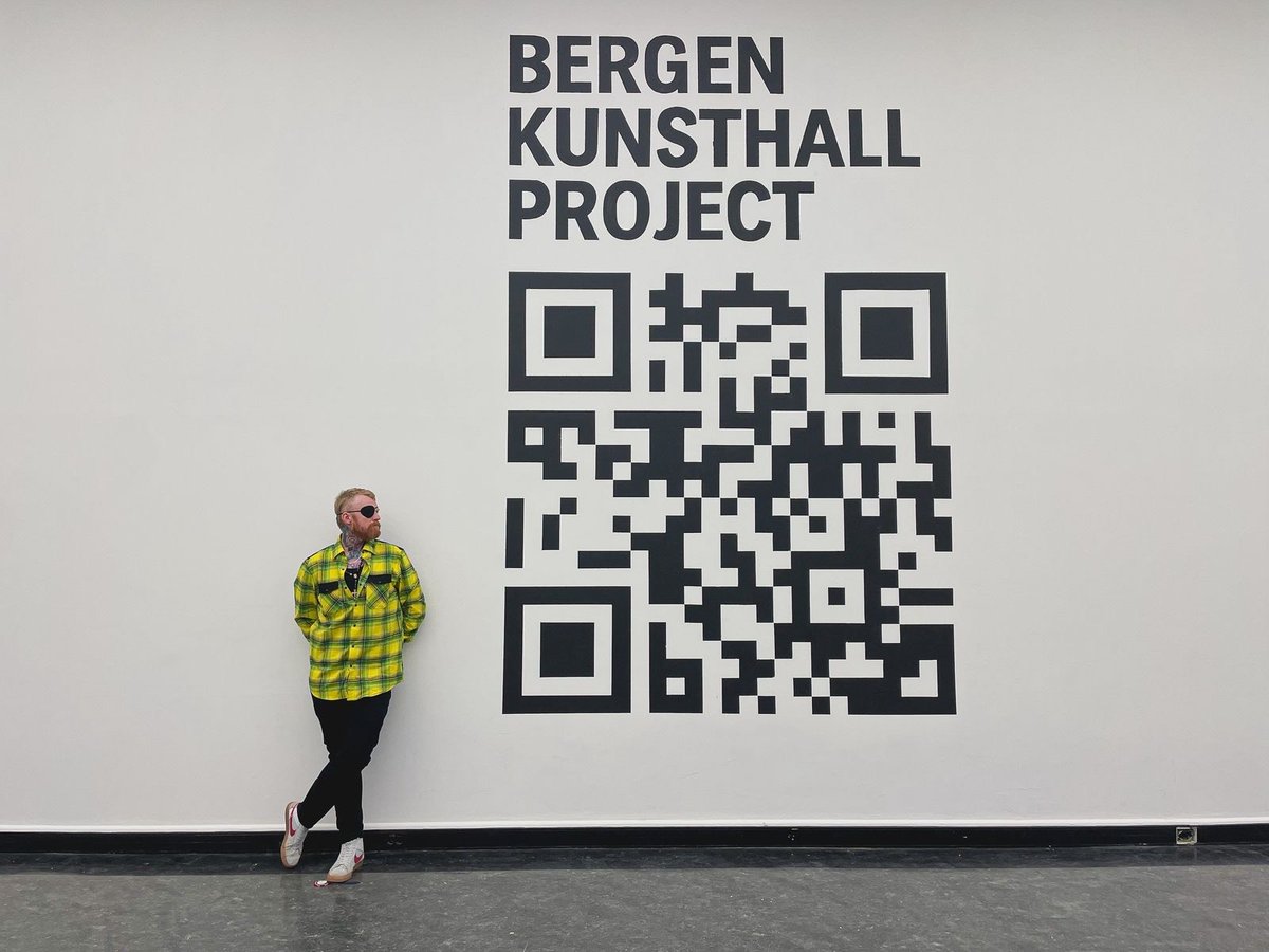 Icelandic artist Odee with his graduation mural