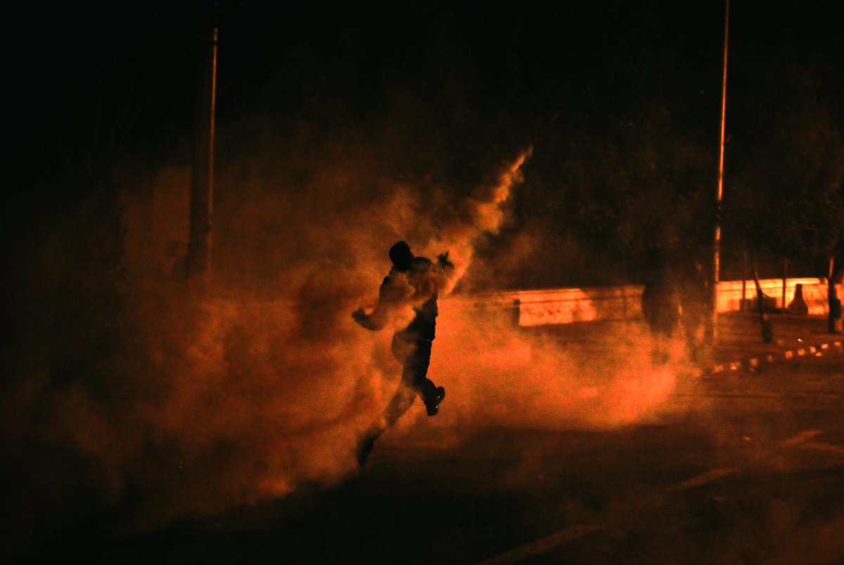 Mosa’ab Elshamy, Clashes in Mohamed Mahmoud Street leave 60 dead © Mosa’ab Elshamy.