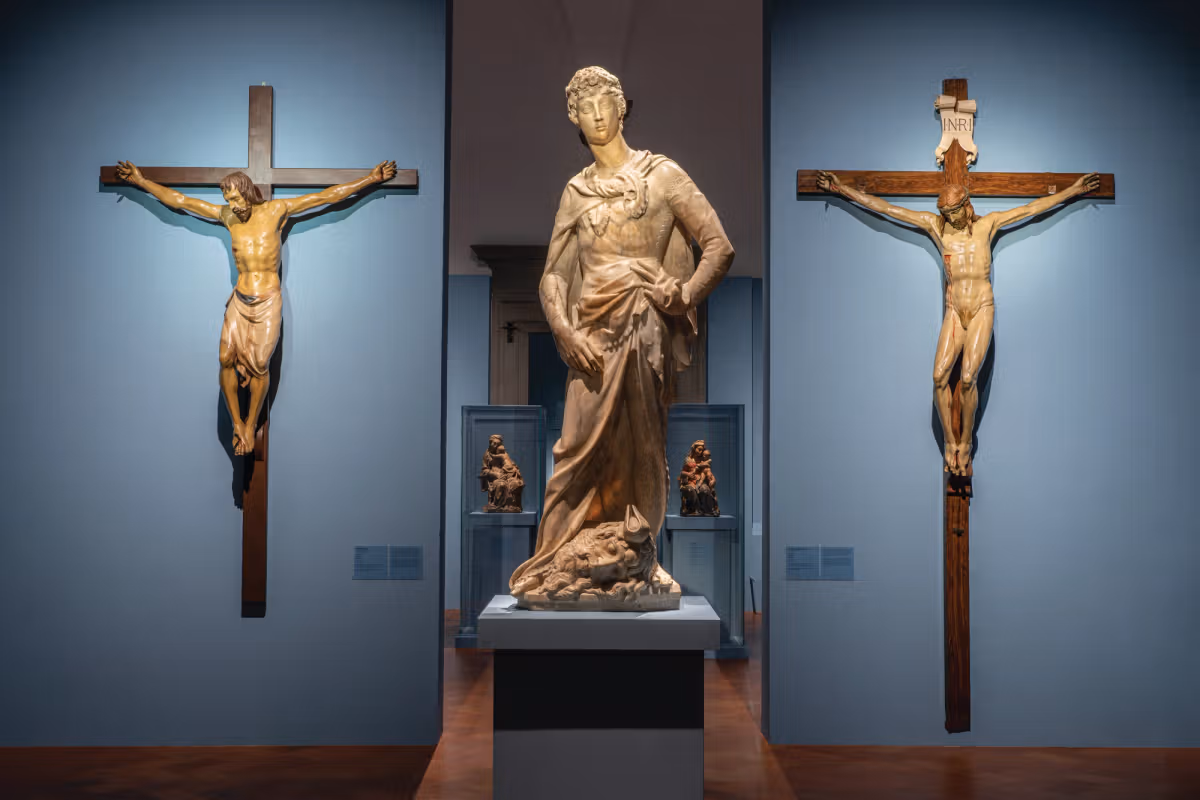Installation view of Donatello: The Renaissance at the Palazzo Strozzi, Florence. Courtesty of Palazzo Strozzi, Florence