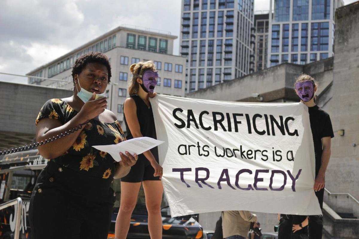 Crowds gathered outside London's Southbank Centre on Saturday to protest a series of proposed redundancies Steve Eason/flickr