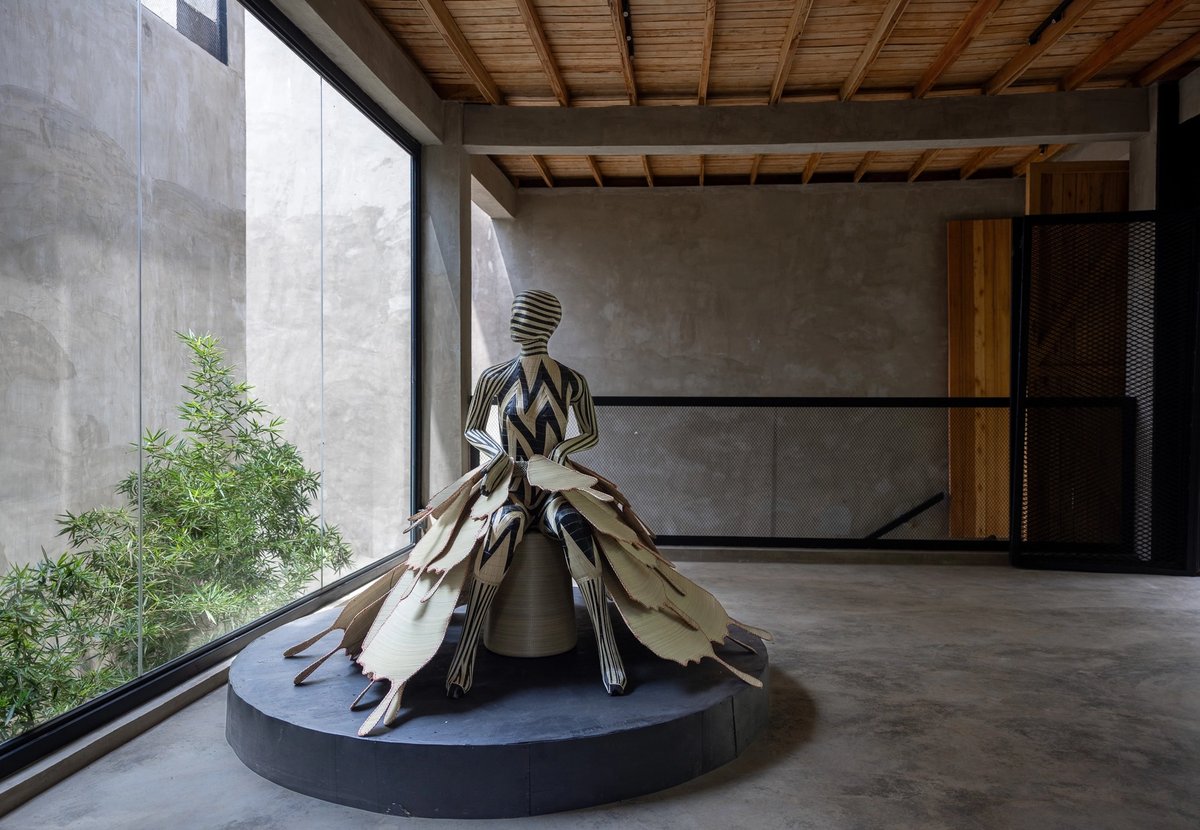 Cedric Mizero in collaboration with Michealine and Mackson Muhawenimana, Umukobwa #7 , on show at Gihanga Institute of Contemporary Art
Courtesy of Gihanga Institute of Contemporary Art. Photo: Aniket Uke