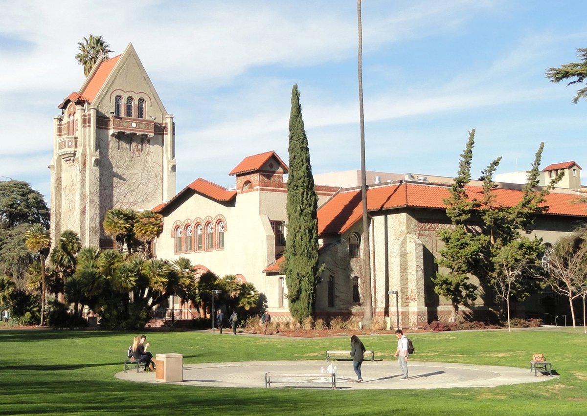 Tower Hall at San José State University in San Jose, California. Photo by Daderot via Wikimedia Commons.