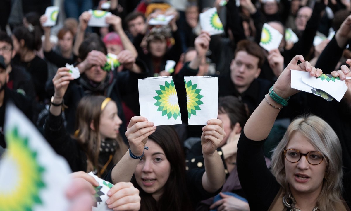 Ban on fossil fuel advertising and sponsorship to be debated by UK parliament – The Art Newspaper Ban on fossil fuel advertising and sponsorship to be debated by UK parliament – The Art Newspaper