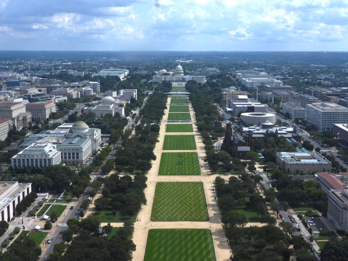 The National Mall and US Capitol in Washington, DC Photo by 54conphotos, via Wikimedia Commons