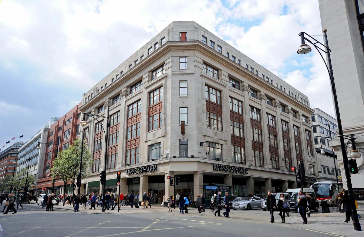 Orchard House has been the flagship store of the retailer Marks & Spencers since 1929

Photo: Simon Dack / Alamy Stock Photo