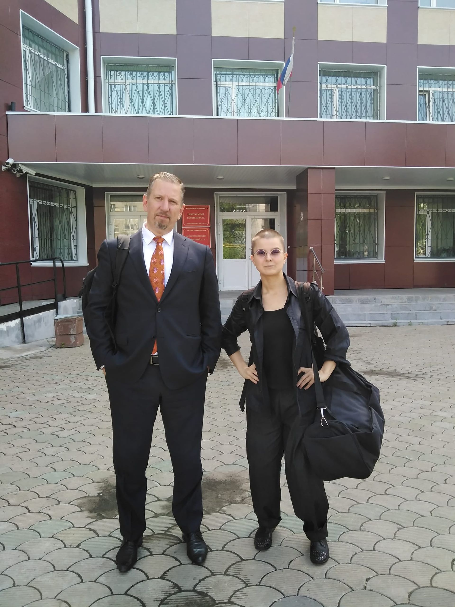Yulia Tsvetkova with her lawyer Aleksandr Pikhovkin. Photo courtesy of Anna Khodyreva