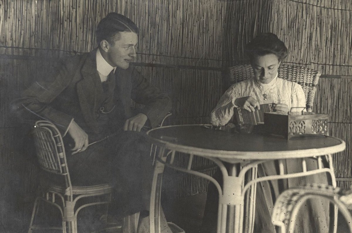 Sam van Deventer and Helene Kröller-Müller (1909) Kröller-Müller Museum (photo archive), Otterlo