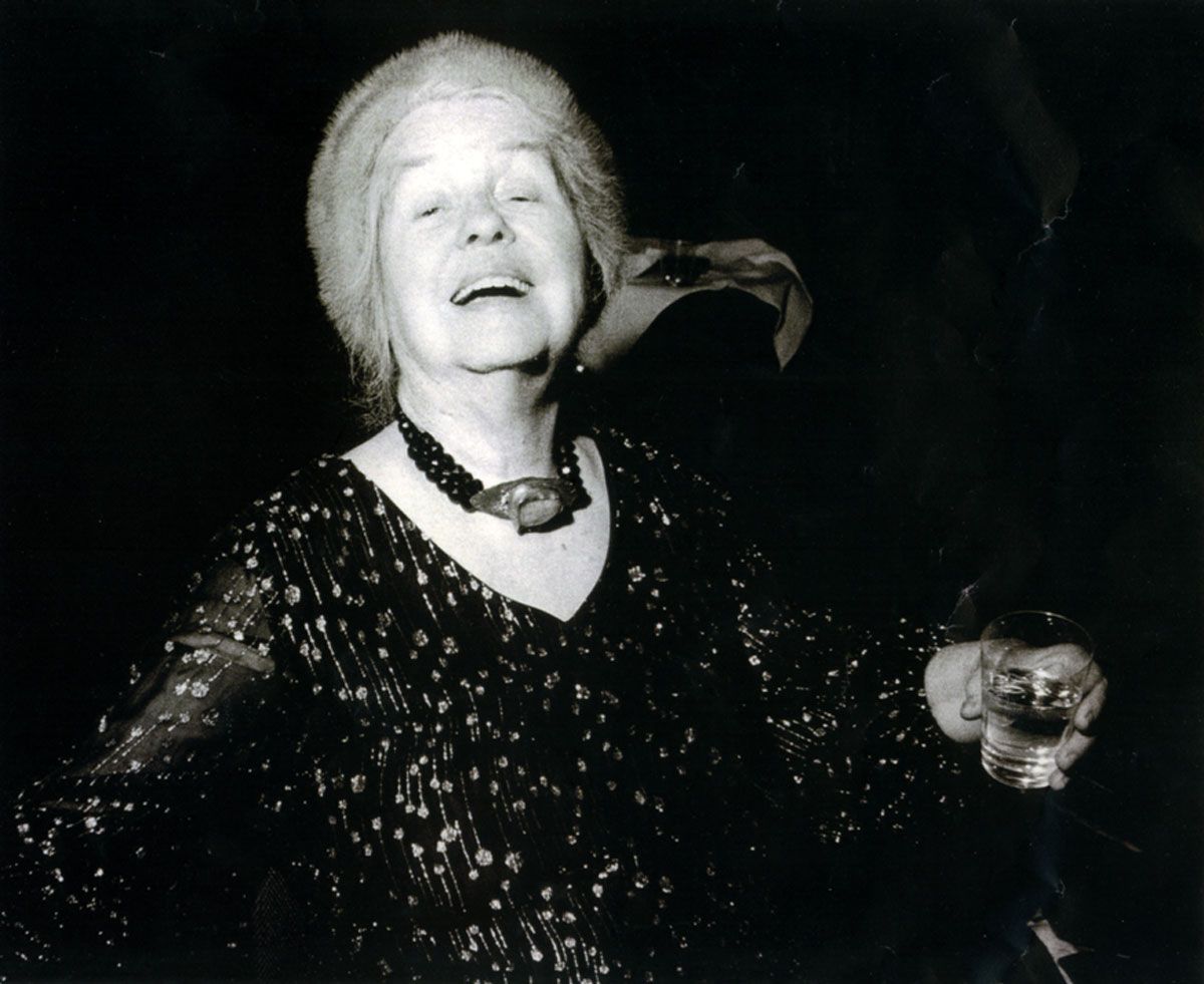 Alice celebrating her Whitney Museum retrospective in 1974 © courtesy of the Estate of Alice Neel and David Zwirner