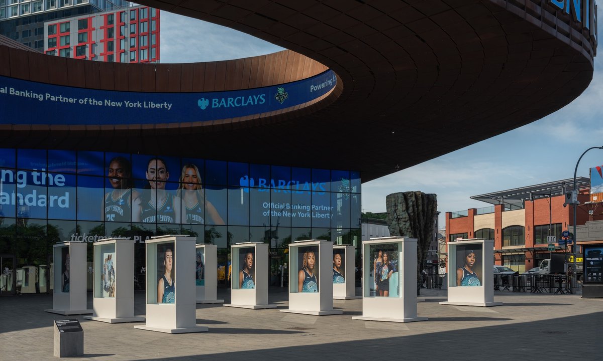 Paul Pfeiffer will be inaugural artist-in-residence at Brooklyn’s Barclays Center arena – The Art Newspaper Paul Pfeiffer will be inaugural artist-in-residence at Brooklyn’s Barclays Center arena – The Art Newspaper